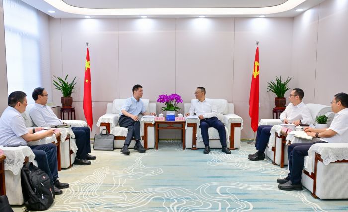 0703会见自贡1.jpg