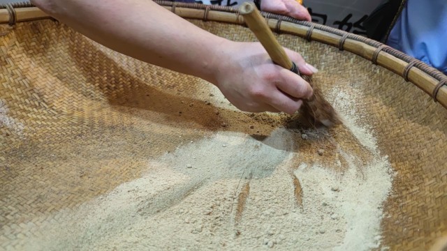 FZ1004996827_A369630.jpg